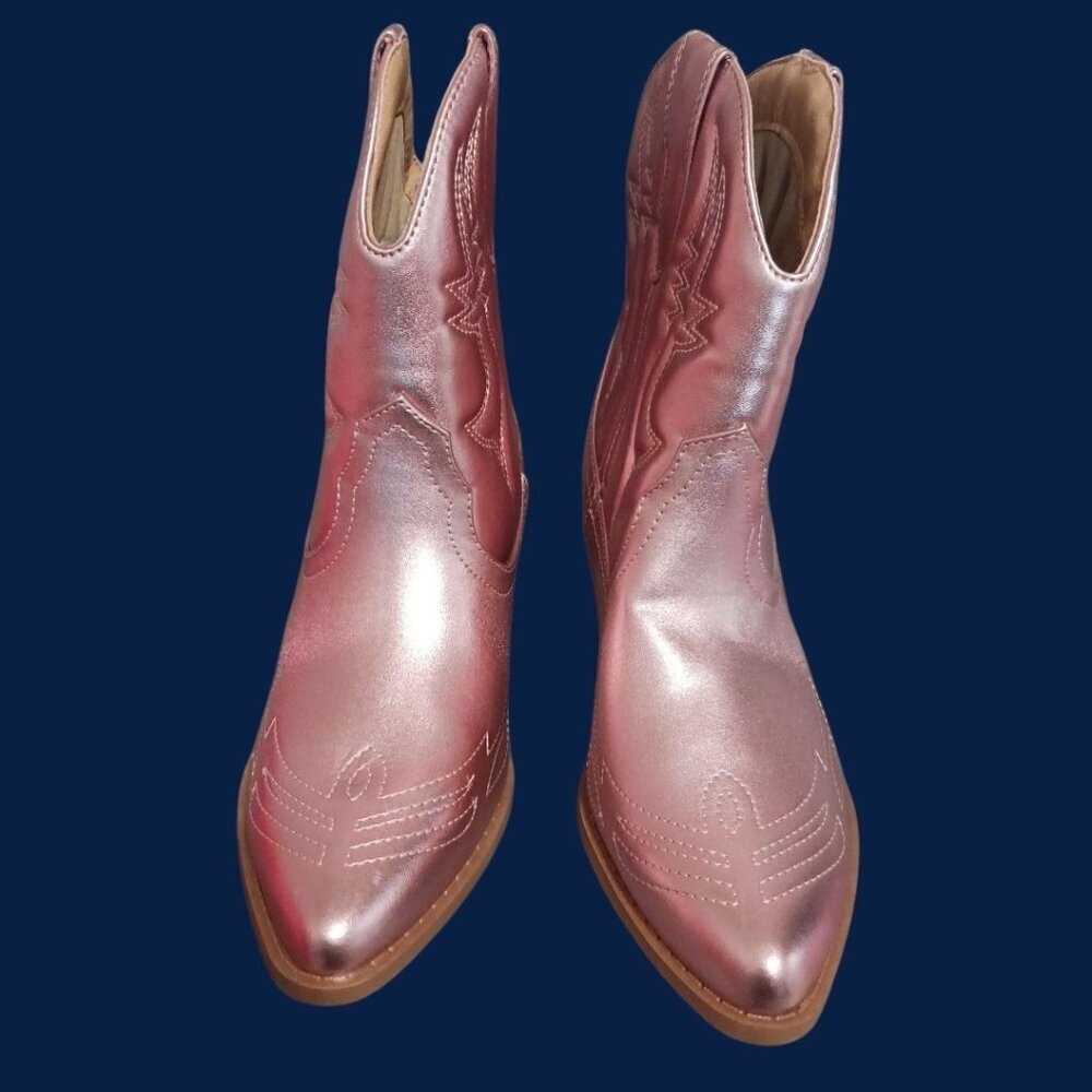 Soda Blazing Western-Style Ankle Boots  Stitched Pointed  Toe  Metallic Rose 9